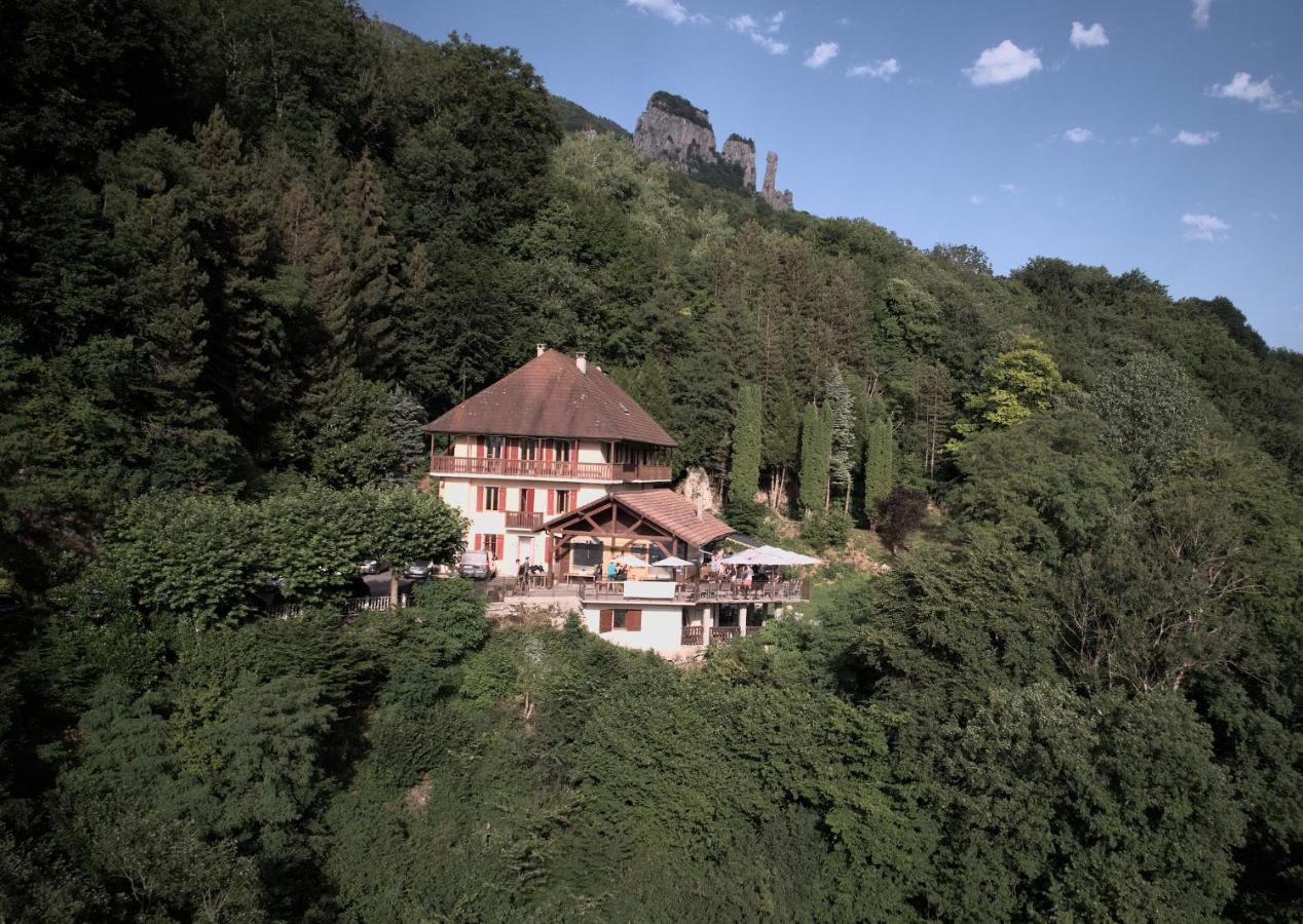 Auberge Du Pont De L'Abime Gruffy المظهر الخارجي الصورة
